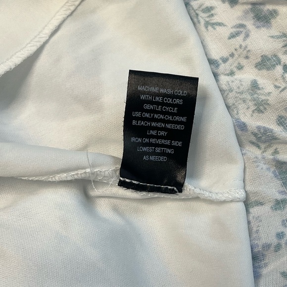 Trixxi Juniors' Floral-Print Puff-Sleeve Fit & Flare Dress Size M White Blue - Picture 6 of 6